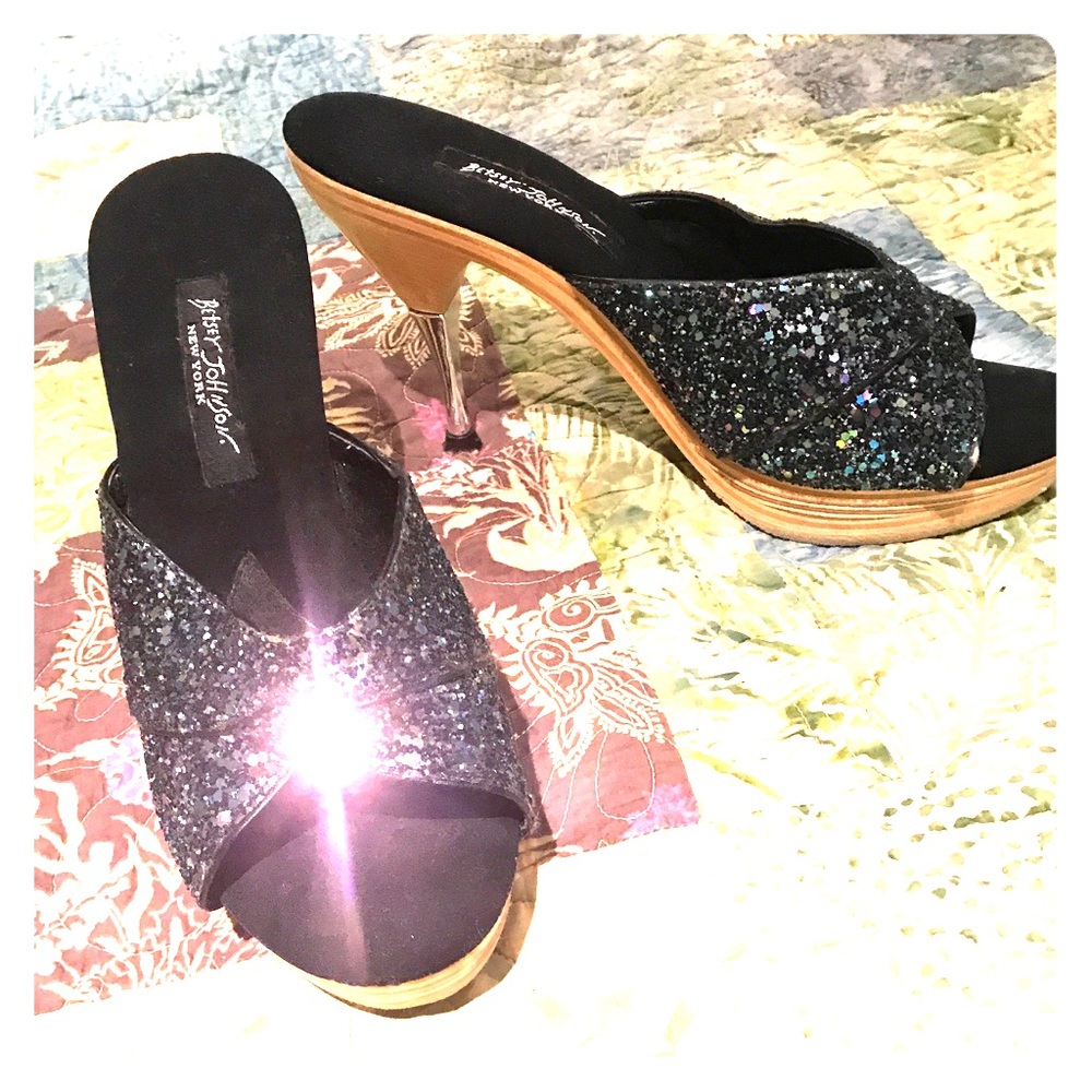 Betsey Johnson Black multi sparkle slide heel